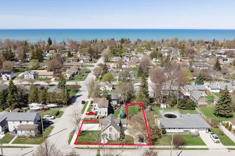 162 Wellington Street, ON N7A 3T4