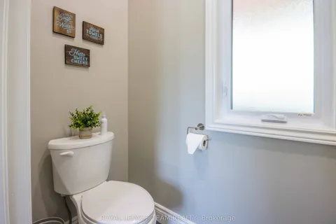 276 South Baptiste Lake Road, ON K0L 1C0