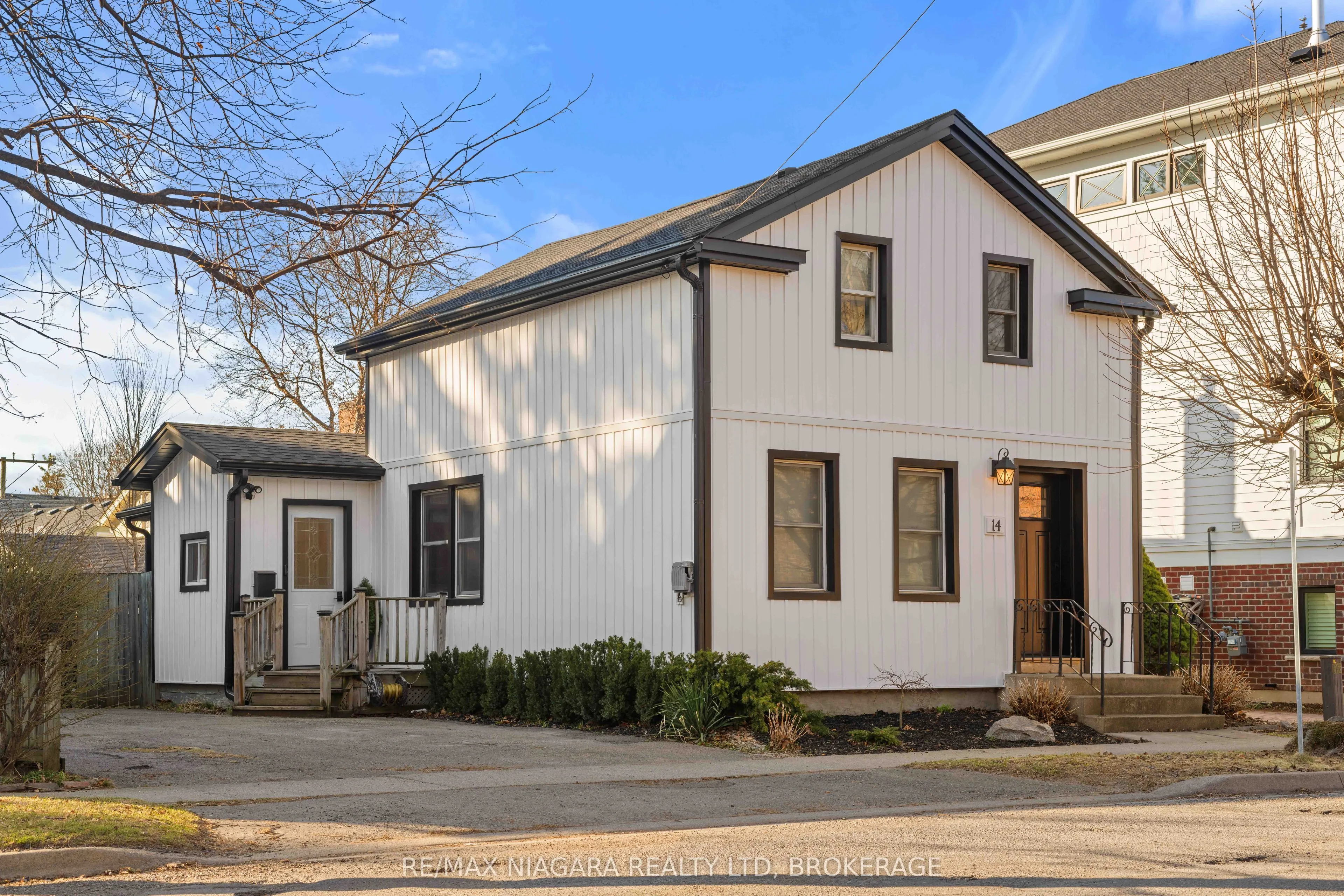 14 SALINA Street, ON L2R 3K3