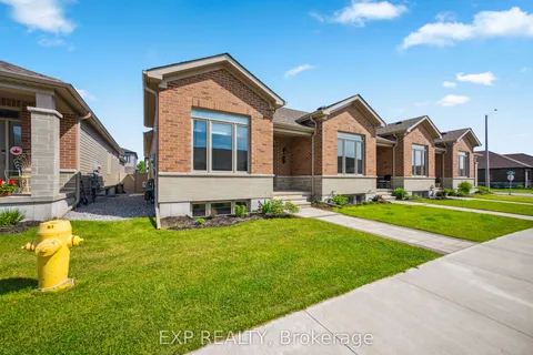 61 Athabaska Drive, ON K8N 0T1