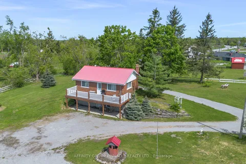 572 County Rd 8 Road, ON K0M 1N0