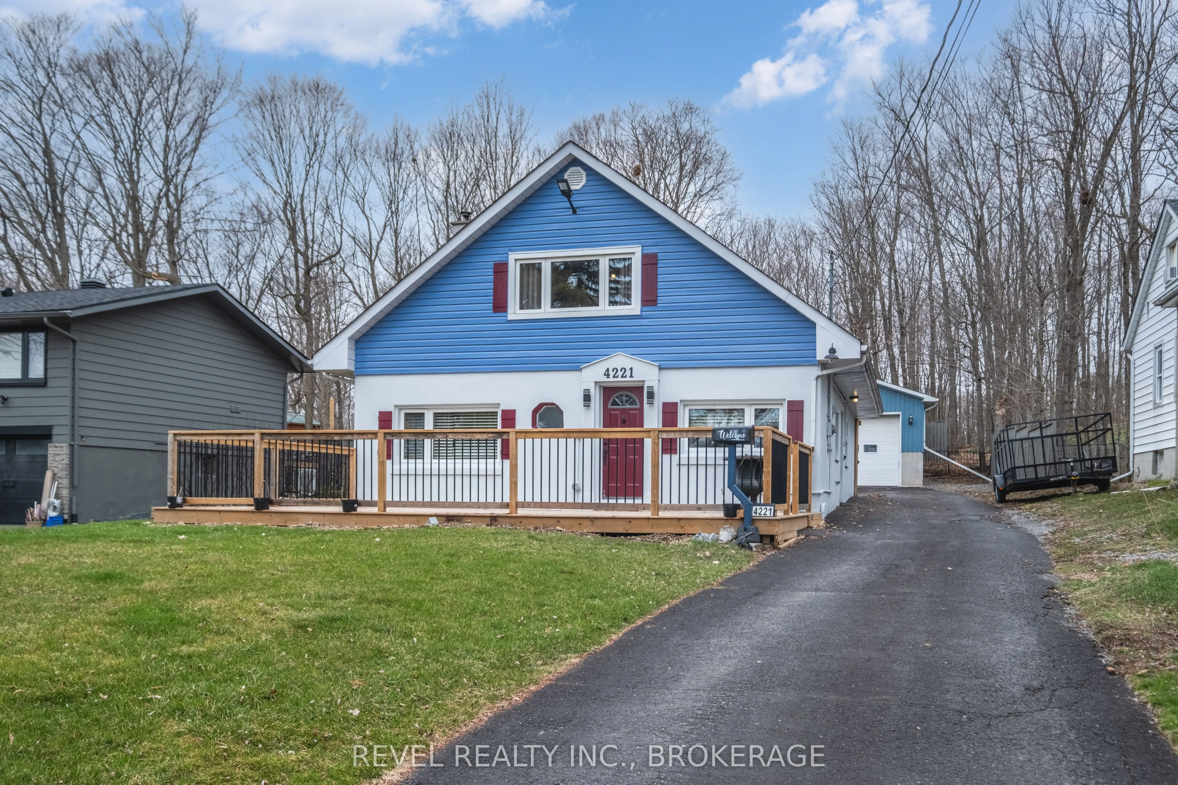 4221 Bath Road, ON K7M 4Y8
