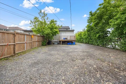 1008 ST. LAURENT Boulevard, ON K1K 3B4