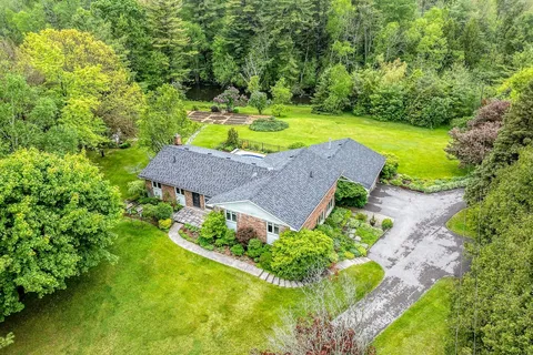 9091 Rose Road, ON K9A 4J9
