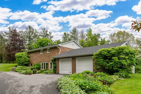 9091 Rose Road, ON K9A 4J9