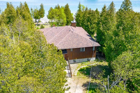 137 Pine Tree Harbour Road, ON N0H 1Z0