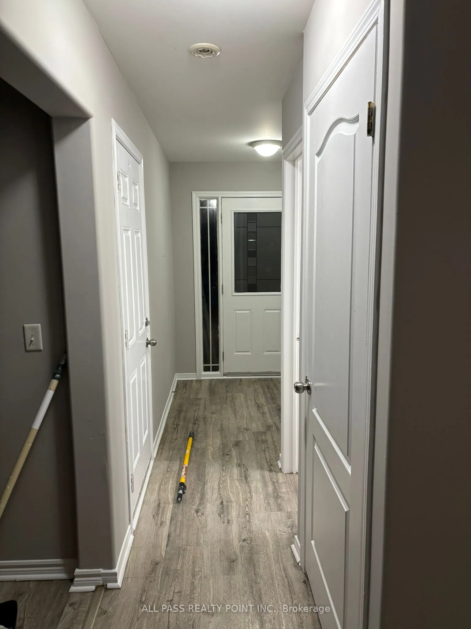 305 Spillsbury Drive, ON K9K 2S1