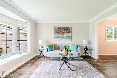 29 Riviera Ridge, ON L8E 5E6