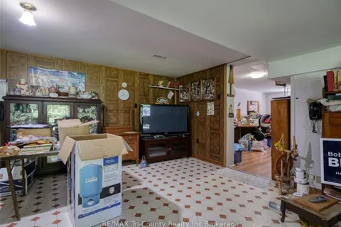 889 Norfolk County 28 Road, ON N0E 1G0