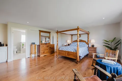 53 Hampton Ridge Drive, ON K8N 0E6