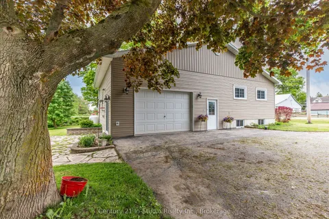85695 St. Helens Line, Ashfield-Colborne-Wawanosh, ON N0G 2H0