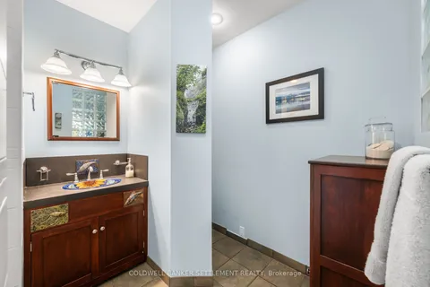 27 Lewis Street, ON K7H 2R4