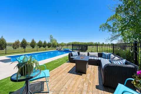 271 Mountain Road, ON L3M 4E7