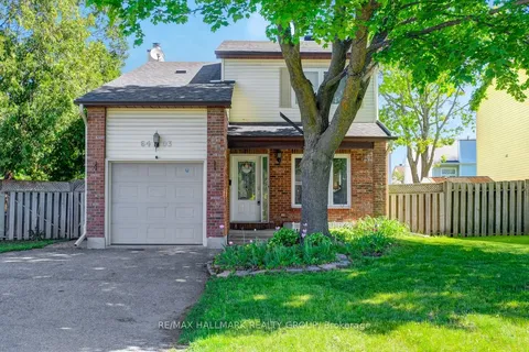 6403 Viseneau Drive, ON K1C 5E7
