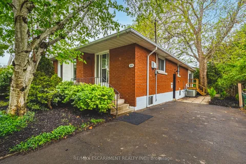 224 West 16th Street, ON L9C 4C6