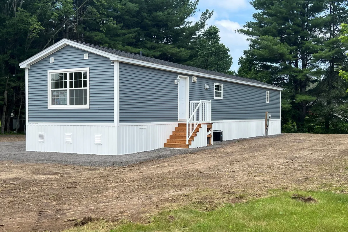 16 Belmont Street, ON K0L 1Z0