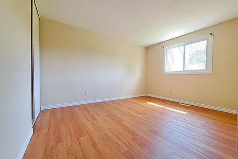 114 Lillian Drive, ON N2J 4J9