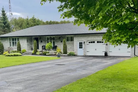 556 Fifth Line Rd Dum Road, ON K0L 3A0