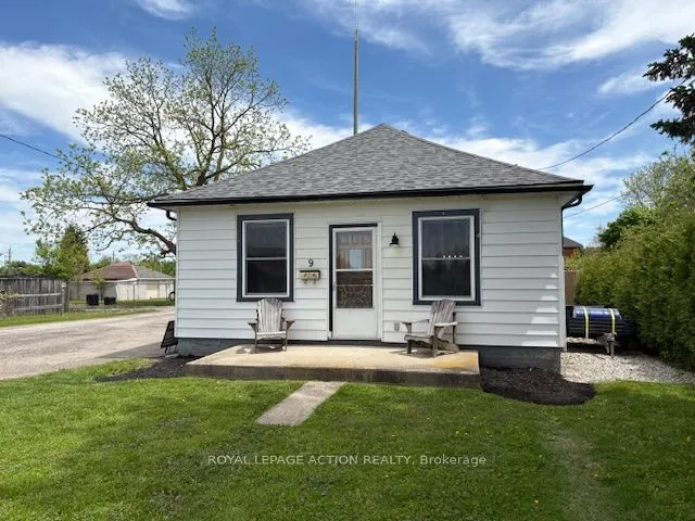 9 Curtis Avenue, ON N3L 3J3
