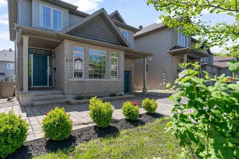 677 SUNBURST Street, ON K1T 0L2