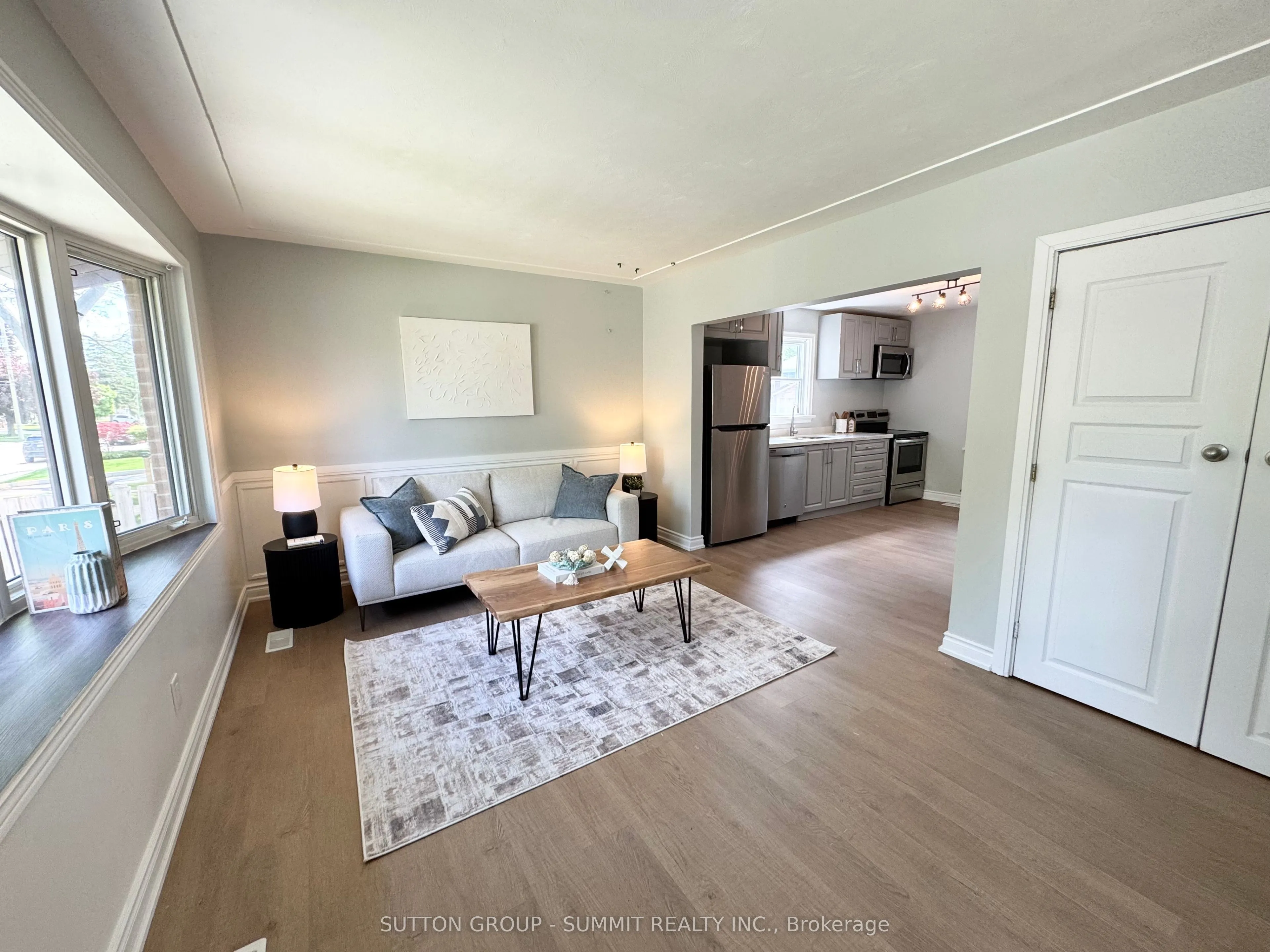 26 Grandfield Street, ON L8T 2H2
