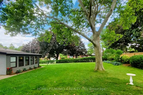 374 Book Road, ON L3M 2M6