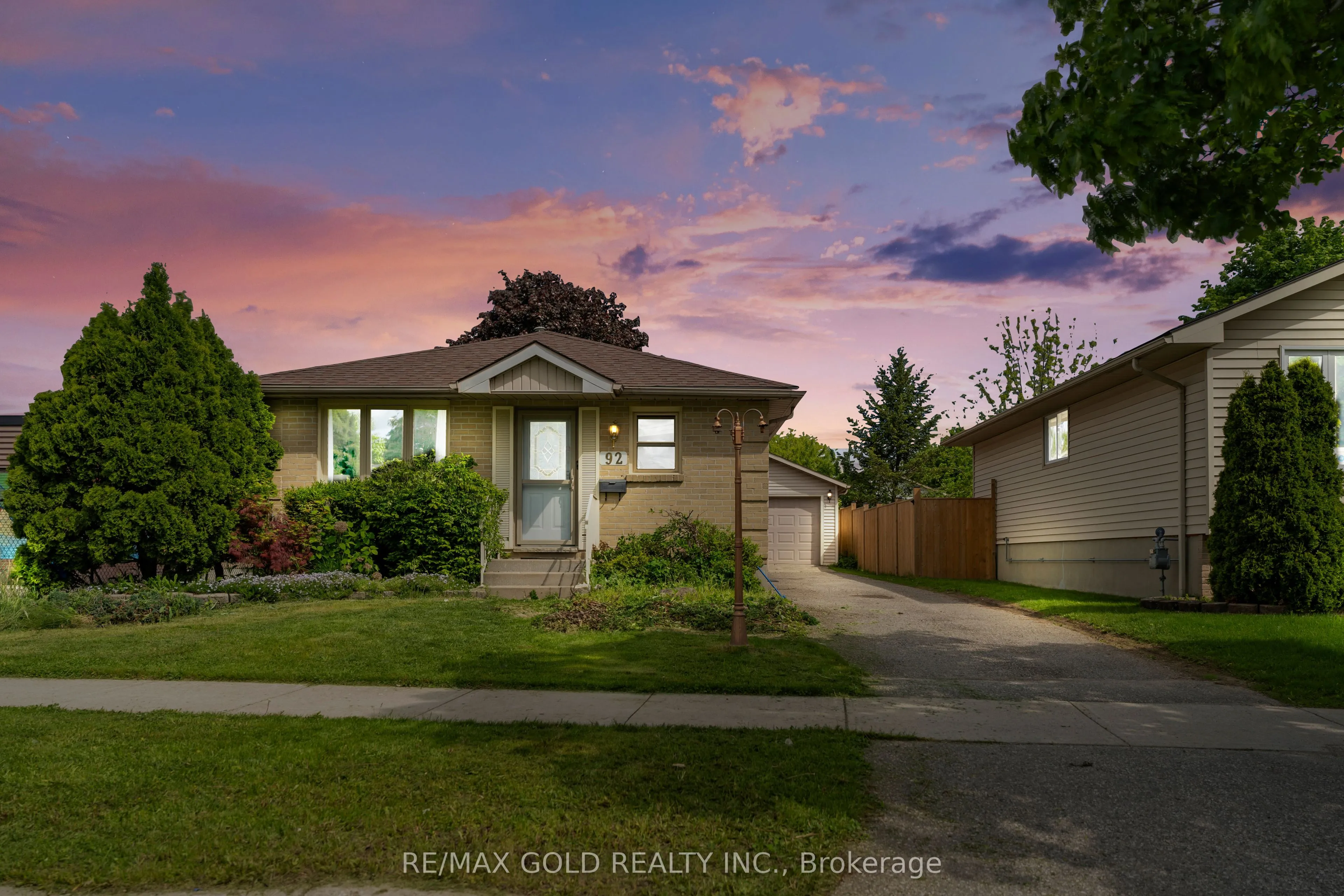 92 Ardsley Road, ON N6G 3W4