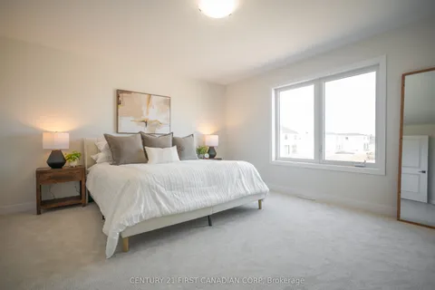 4273 Calhoun Way, ON N6P 1J9