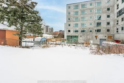293 Albert Street, ON N2L 3T9