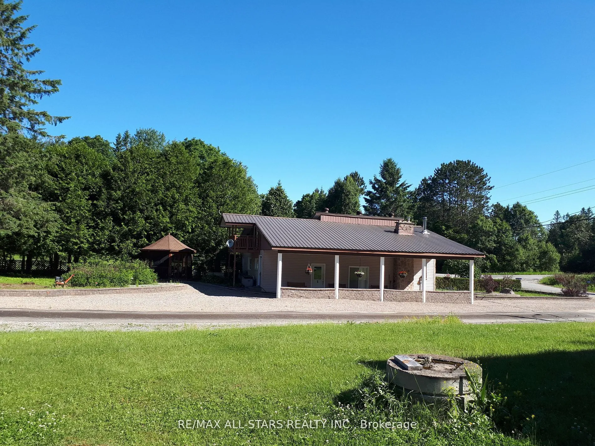 1007 Dewey Street, ON K0M 1R0