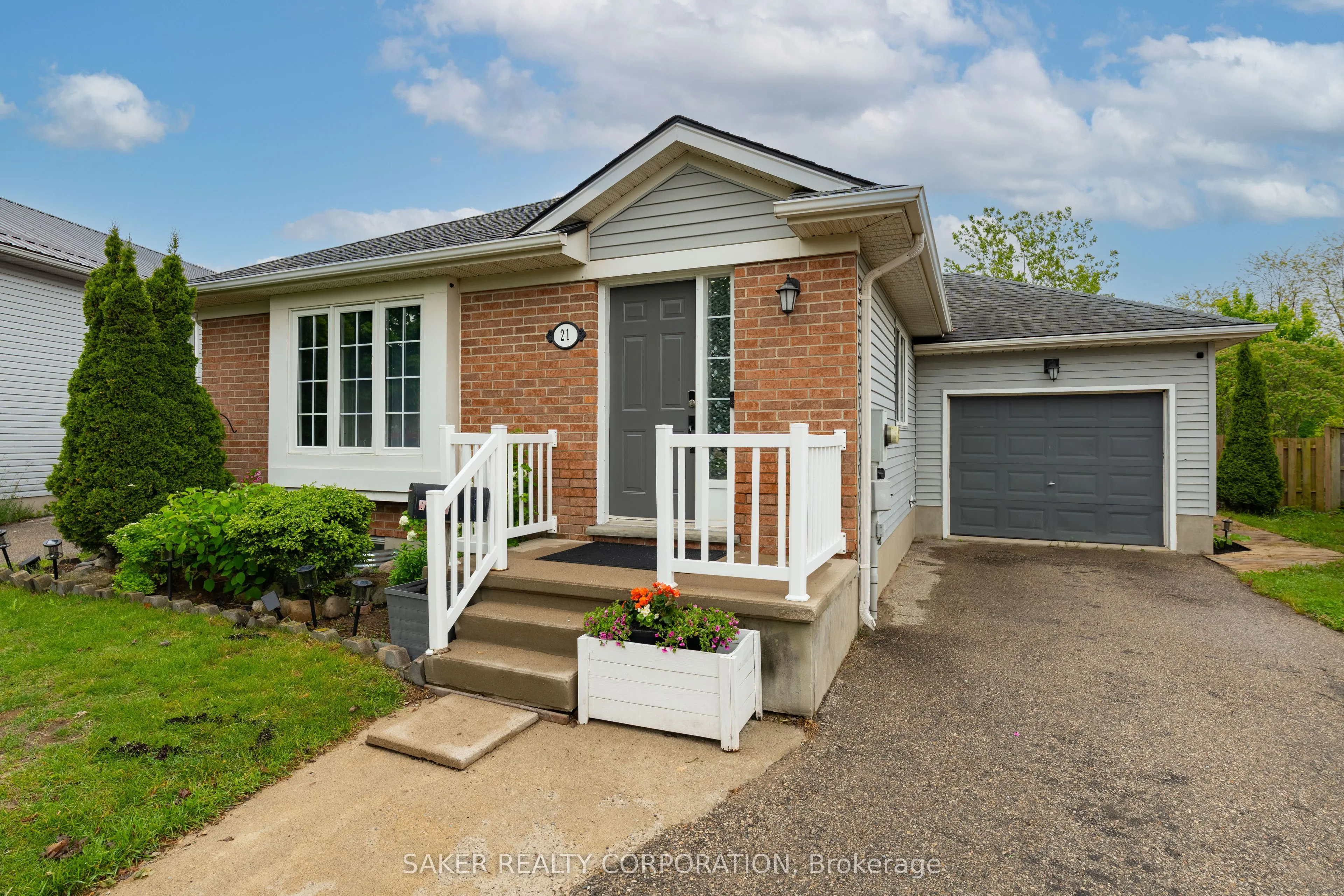 21 Erin Court, ON N5H 3G6