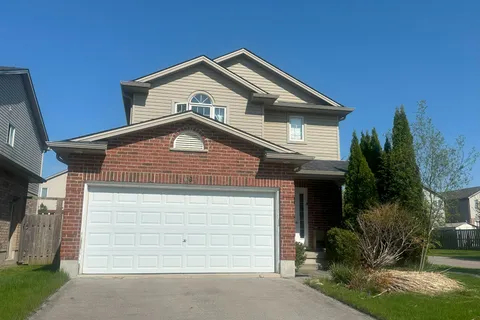 1064 Fogerty Street, London North, ON N5X 4M2