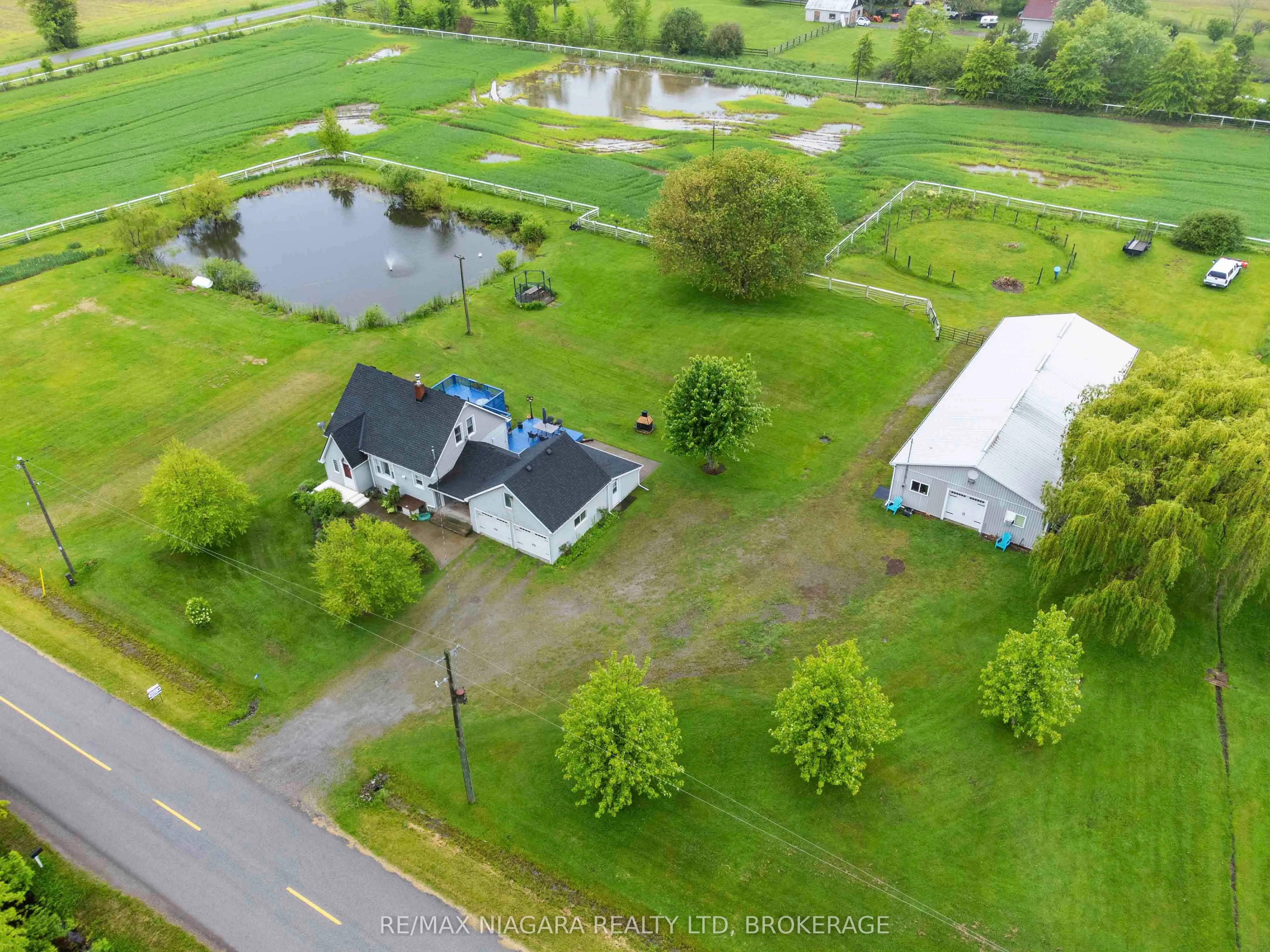 1055 Burger Road, Fort Erie, ON L0S 1N0