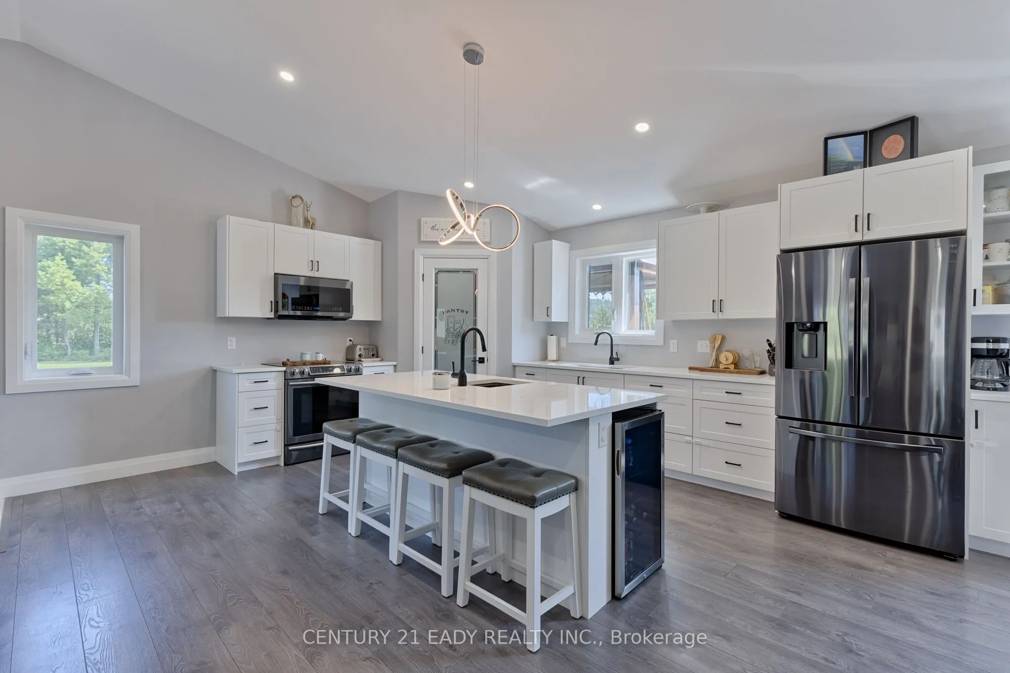 64 Eastern Avenue, ON K7V 1N3