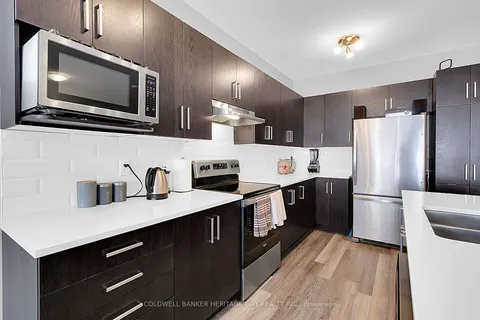 196 Rathwell Street, ON K7H 3C7