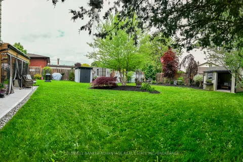 4504 Queensway Gardens, ON L2E 6P7