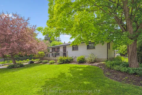 4 Queen Street, Centre Wellington, ON N0B 1J0