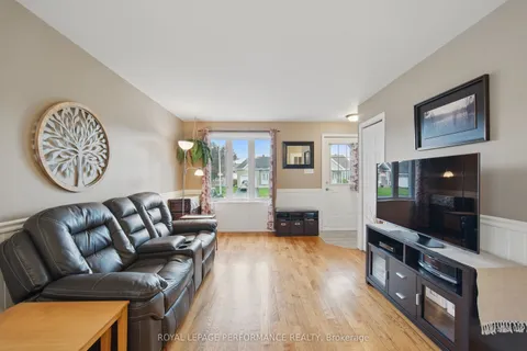 880 Pilon Street, Hawkesbury, ON K6A 3P8