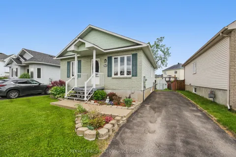 880 Pilon Street, Hawkesbury, ON K6A 3P8