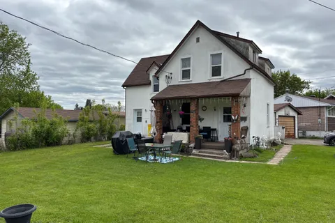 762 Mackay Street, Pembroke, ON K8A 1G9
