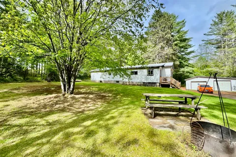 1039 Long Lake Road, ON K8A 6W8