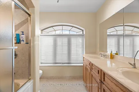 3115 Napperton Drive, ON N7G 3H8