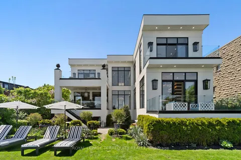 711 Beach Boulevard, ON L8H 6Y5