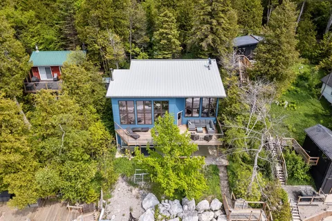 82195 Cottage Road, ON N7A 3X8
