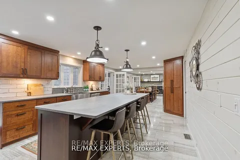 1960 West River Road, ON N1R 5S5