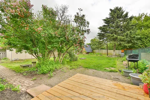 22 Wickens Street, ON K8V 0B3