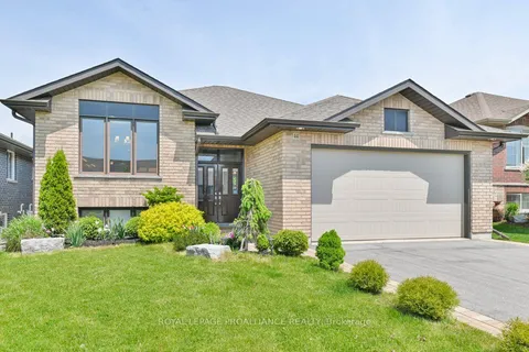 44 Liberty Crescent, ON K8V 0B7