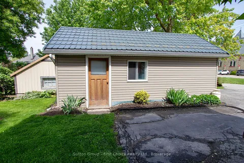 3 Pugh Street, ON N0K 1M0