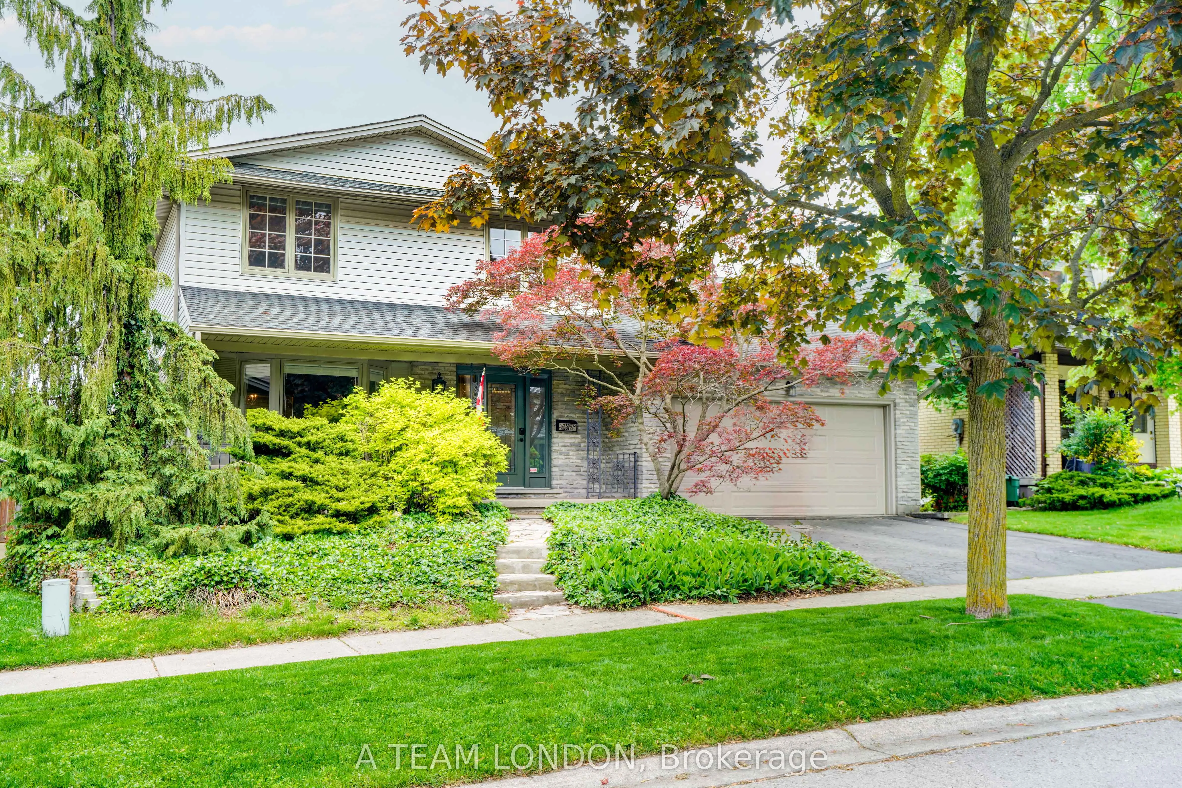 126 Guildford Crescent, ON N6J 3Y5