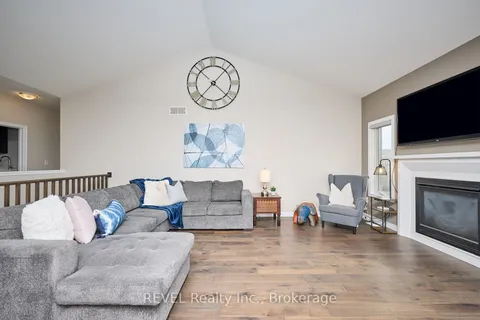 5 Cinnamon Street, ON L2V 0H5